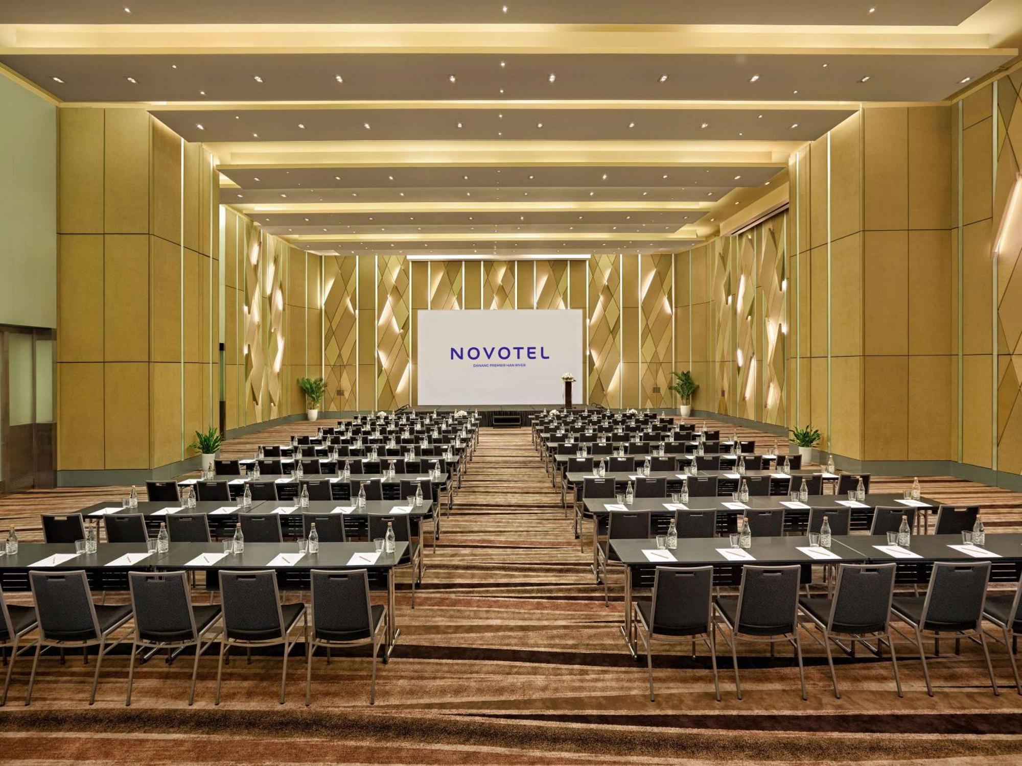 โนโวเทล ดานัง พรีเมียร์ ฮันริเวอร์ Hotel ภายนอก รูปภาพ